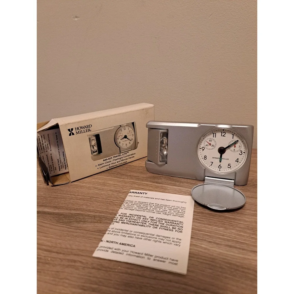 Howard Miller Travel Lite Alarm Clock/Flashlight 645-423 VINTAGE